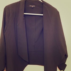 Black 3/4 sleeve open front blazer